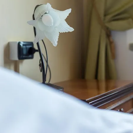 Cascina Cavenago Bed and Breakfast