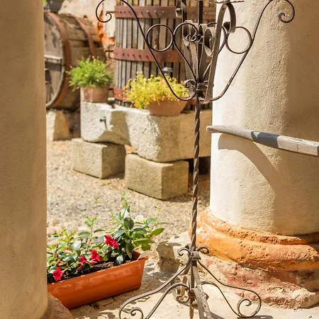 Cascina Cavenago Bed and Breakfast 3*